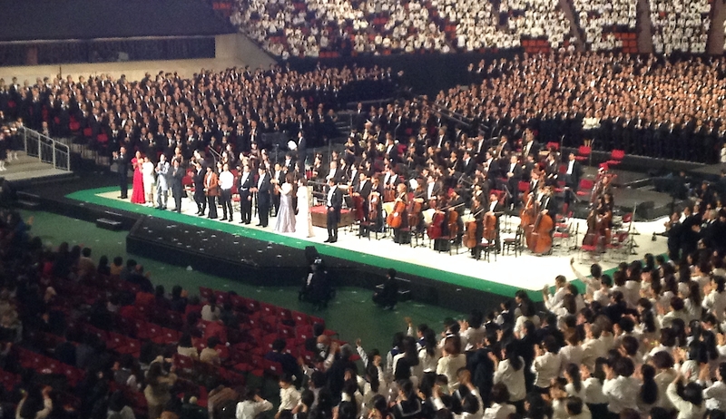 Multiple 'Curtain Calls' at the conclusion of the 2019 concert.