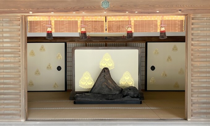 Tmpl_Grnd/temple_4